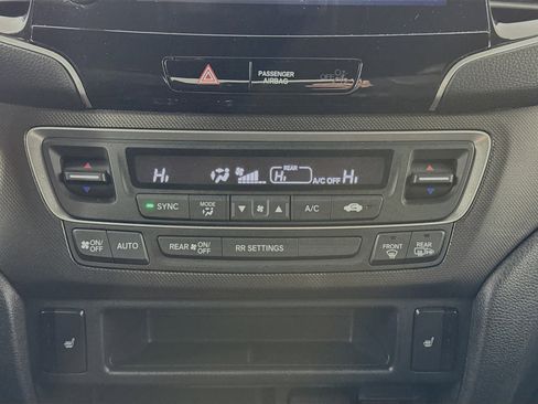 Certified 2023 Honda Passport TrailSport image 16