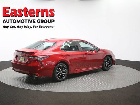 Used 2023 Toyota Camry SE FWD image 40