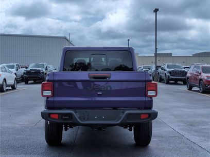 New 2026 Jeep Gladiator Sport