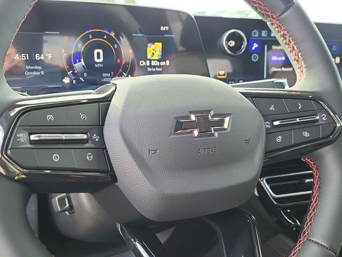 New 2026 Chevrolet Traverse RS FWD image 19