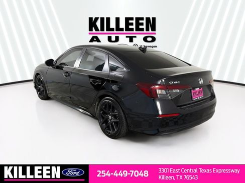 Used 2025 Honda Civic Sport image 6