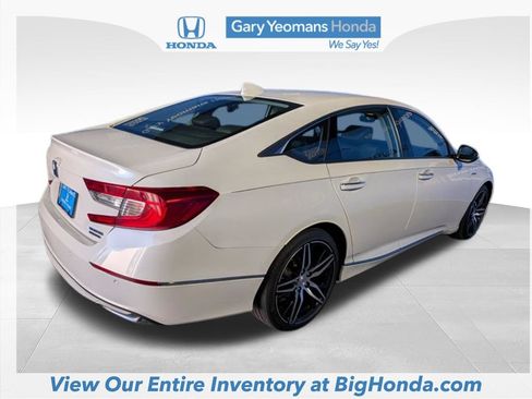 Used 2022 Honda Accord Touring image 7