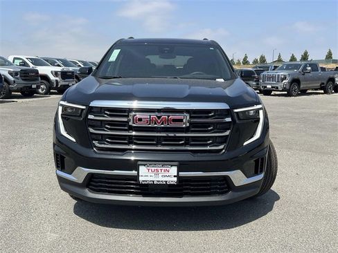 New 2025 GMC Acadia Elevation image 8