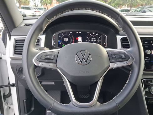 Used 2023 Volkswagen Atlas Cross Sport SE FWD image 20