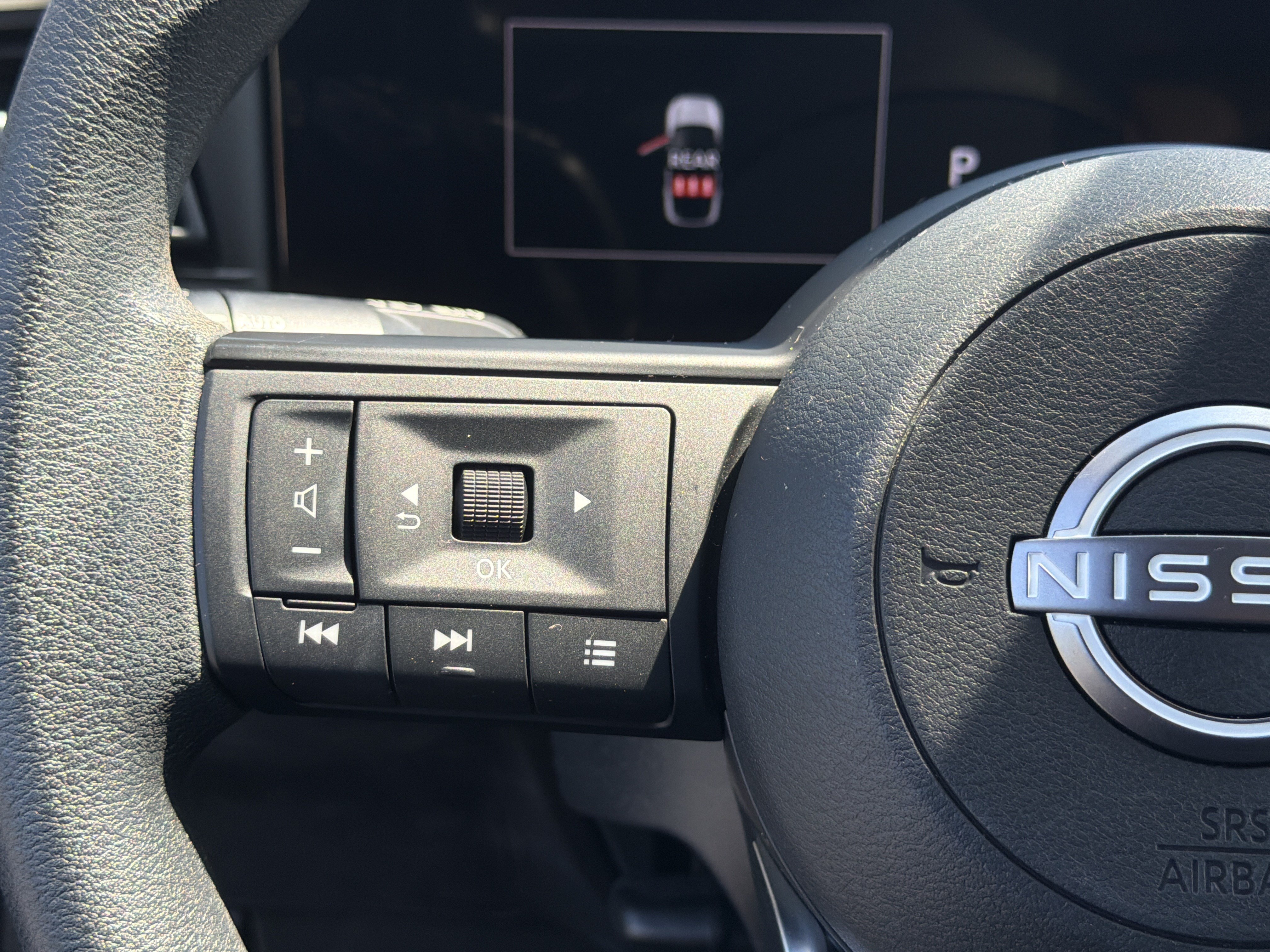 Used 2025 Nissan Kicks S FWD image 26