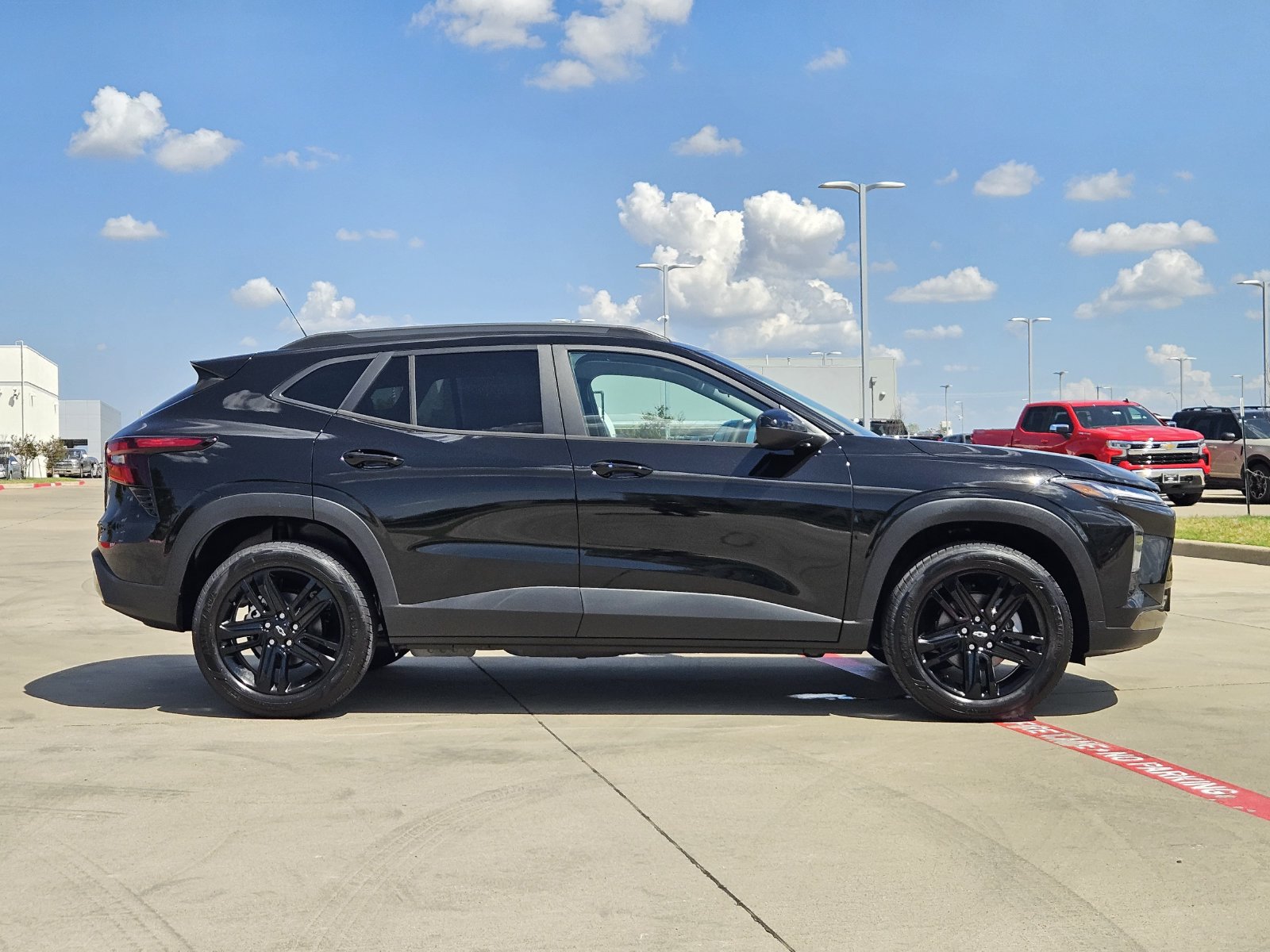 New 2026 Chevrolet Trax ACTIV w/ Driver Confidence Package FWD image 7