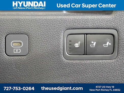 Used 2023 Hyundai Palisade Calligraphy FWD image 16