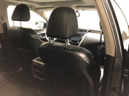 Used 2015 Nissan Murano Platinum w/ Platinum Technology Package image 12