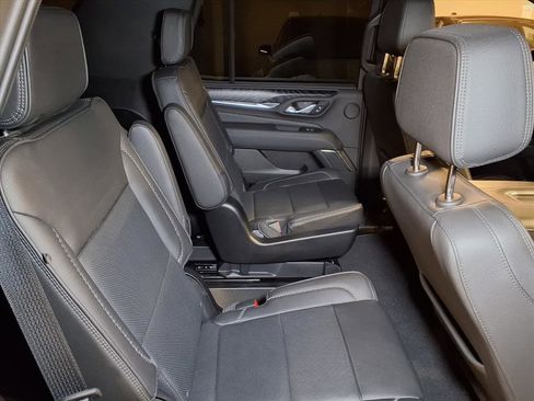 Used 2022 GMC Yukon Denali image 22