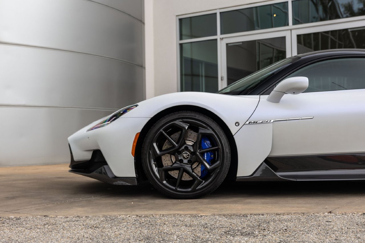 Used 2022 Maserati MC20 Coupe RWD image 19