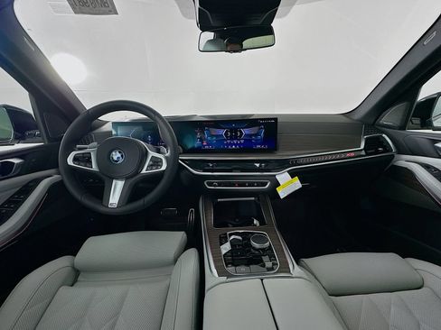 New 2026 BMW X5 xDrive50e w/ M Sport Package AWD/4WD image 14