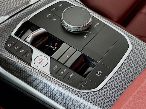 Used 2024 BMW 430i Coupe w/ M Sport Package RWD image 7