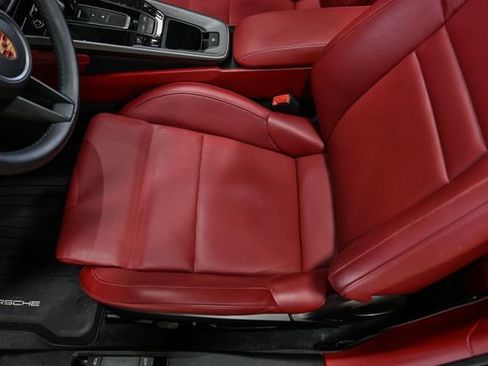 Used 2023 Porsche 911 Carrera image 28