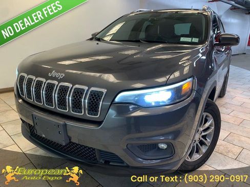 Used 2019 Jeep Cherokee Latitude Plus AWD/4WD image 1