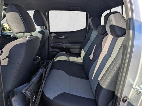 Certified 2021 Toyota Tacoma TRD Off-Road image 16