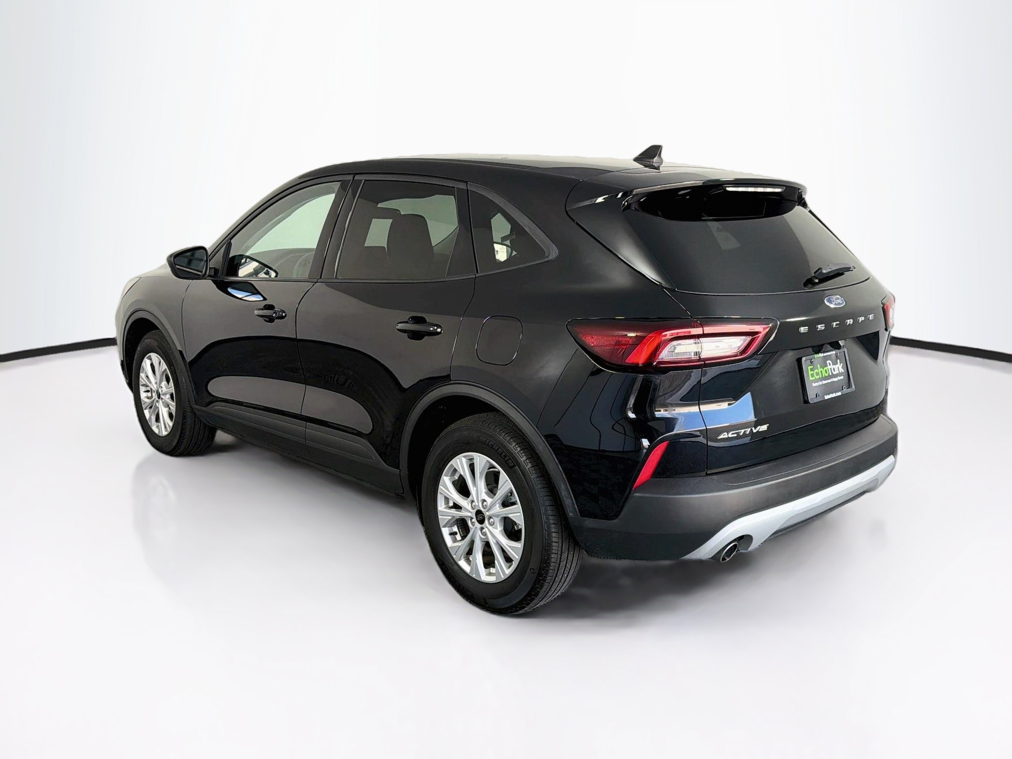 Used 2025 Ford Escape Active FWD image 5