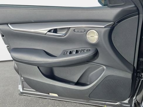 Certified 2025 INFINITI QX50 Luxe image 26