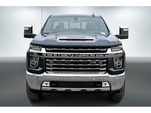 Used 2020 Chevrolet Silverado 3500 LTZ w/ LTZ Plus Package image 2