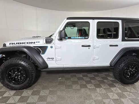 Used 2023 Jeep Wrangler Unlimited Rubicon 4xe AWD/4WD image 5