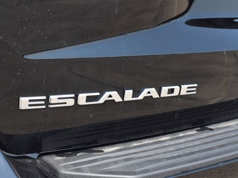 New 2025 Cadillac Escalade Premium Luxury Platinum w/ LPO, Floor Liner Package image 23