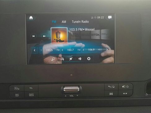 Used 2023 Mercedes-Benz Sprinter 2500 image 26