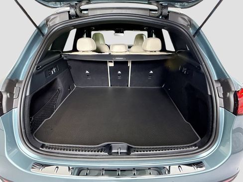 Certified 2026 Mercedes-Benz GLC 300 image 28