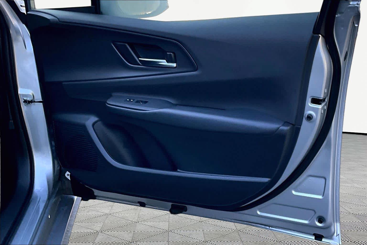 Certified 2026 Toyota Prius Plug-In Hybrid FWD image 23