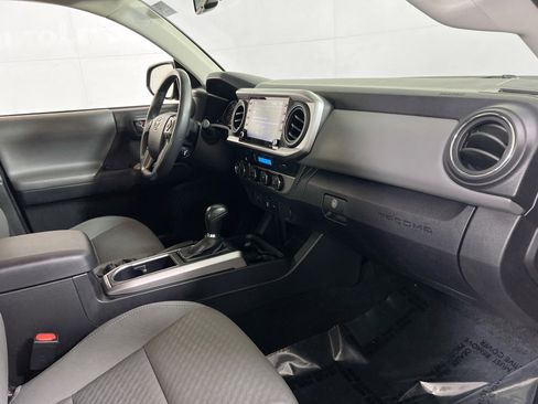 Used 2023 Toyota Tacoma SR5 AWD/4WD image 25