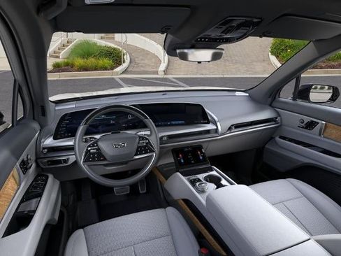 New 2027 Cadillac Vistiq Premium Luxury w/ LPO, Floor Liner Package AWD/4WD image 15
