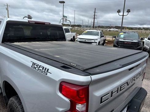 Used 2022 Chevrolet Silverado 1500 LT Trail Boss w/ Bed Protection Package AWD/4WD image 20