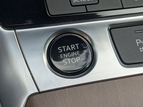 Used 2024 Audi A6 Premium Plus image 34