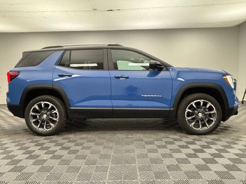 New 2026 GMC Terrain Elevation w/ Elevation Premium Package image 7