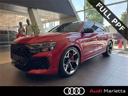 New 2025 Audi RS Q8 performance