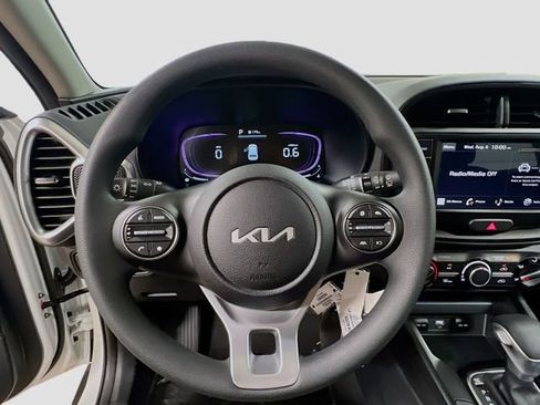 New 2025 Kia Soul LX image 11