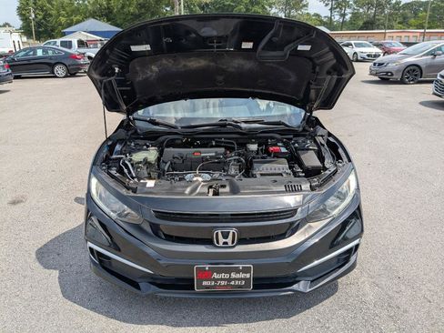 Used 2019 Honda Civic LX image 8