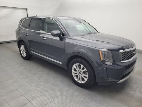 Used 2020 Kia Telluride LX FWD image 11