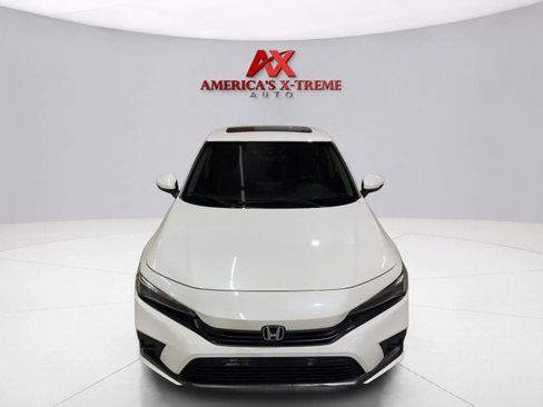 Used 2023 Honda Civic Touring image 5