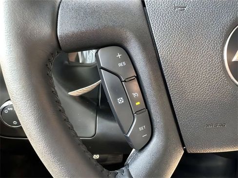 New 2023 Chevrolet Express 4500 w/ Power Convenience Package RWD image 17