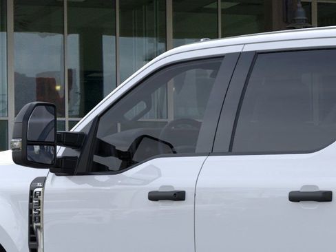 New 2026 Ford F350 XL w/ XL Chrome Package image 20