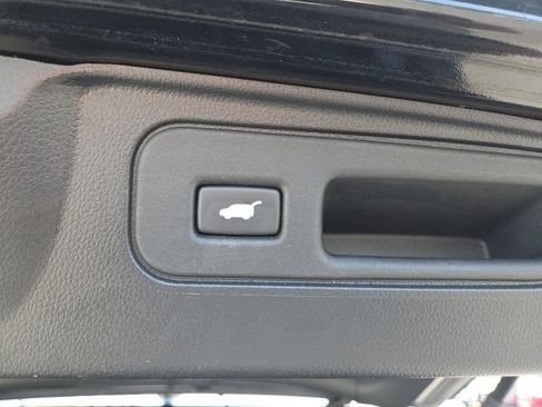 Used 2024 Honda Passport TrailSport image 10