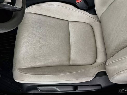 Used 2018 Honda Accord LX image 18