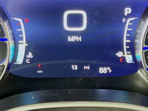 New 2027 Chrysler Pacifica LX FWD image 12