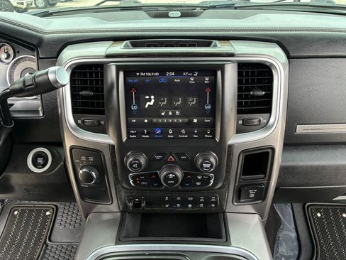 Used 2018 RAM 2500 Limited AWD/4WD image 22