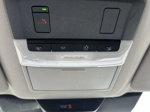 Used 2023 Nissan Pathfinder SL w/ Lighting Package (N92) AWD/4WD image 30