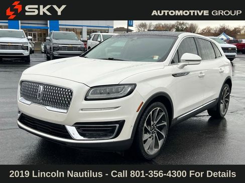 Used 2019 Lincoln Nautilus Reserve w/ Ultimate Package image 2