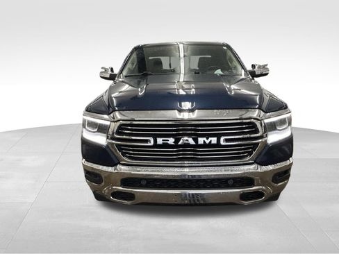 Used 2020 RAM 1500 Laramie AWD/4WD image 9