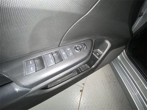 Used 2021 Honda Civic Sport image 13
