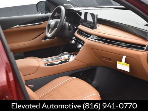 Certified 2026 INFINITI QX60 Autograph w/ Dark Cargo Package image 6