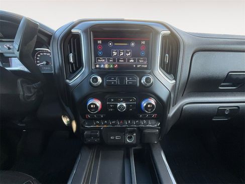 Used 2019 GMC Sierra 1500 AT4 image 11