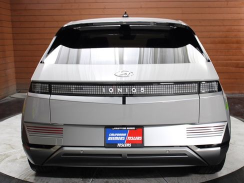 Used 2023 Hyundai Ioniq 5 Limited w/ Cargo Package image 11